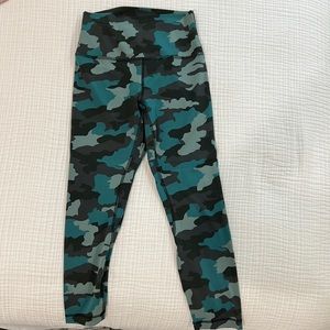 Lululemon Leggings, size 6